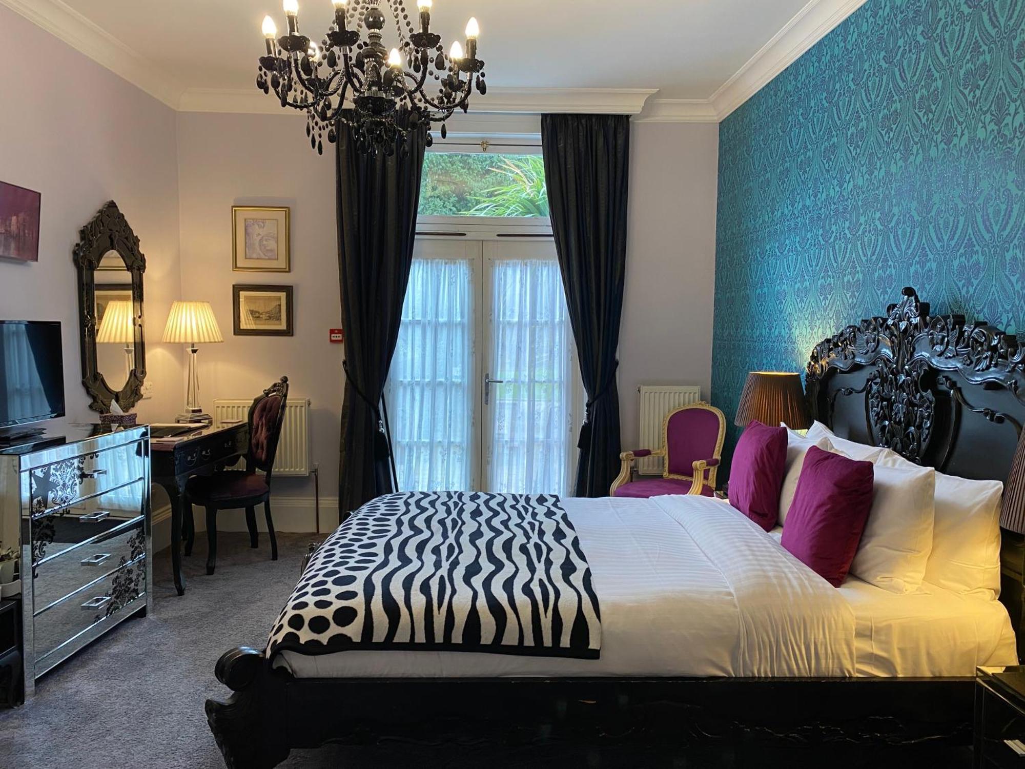 House Of Agnes Hotel แคนเทอร์เบอรี ภายนอก รูปภาพ