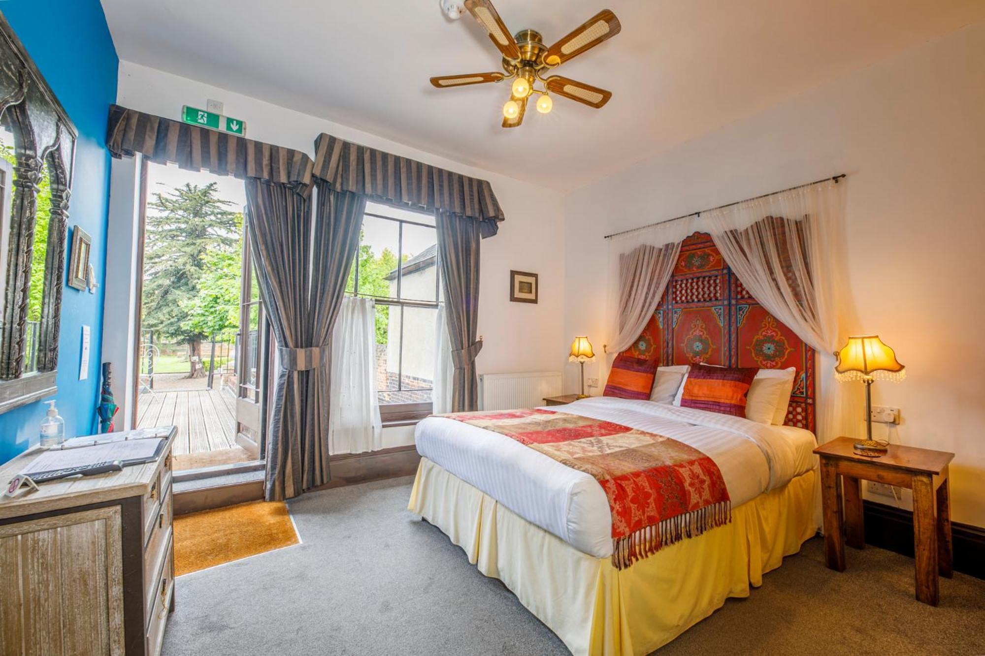 House Of Agnes Hotel แคนเทอร์เบอรี ภายนอก รูปภาพ
